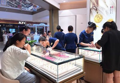 上半年桂林珠寶首飾零售增長(zhǎng)亮眼，消費(fèi)品市場(chǎng)穩(wěn)步回暖